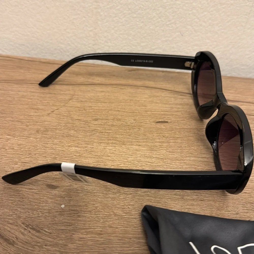 NWT Loft small round sunglasses. - Picture 3 of 4